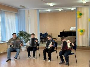 IMG-14bb7f273f6a0620f197c7fee2a7ef29-V