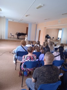 IMG-17a372013b2d3997dcf5c6cc2c02c51e-V