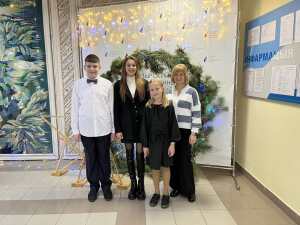 IMG-204fb46ab3807f750c9b4578801c7bc9-V