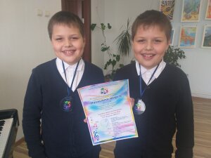 IMG-415fa4ece00f7b2c0e7cab0a3a17c078-V