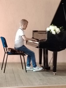 IMG-6ae38a59b7864670d32008d420439806-V