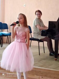 IMG-784ed030bb422ae7b972d3a562d82840-V