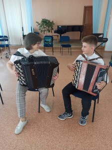 IMG-84494b2aed5c74cdac903cfa70c14652-V