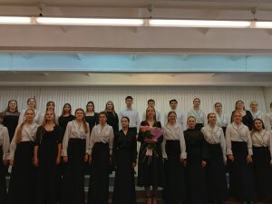 IMG-92ce89e0c6c51c9e27c71e8c38b44c44-V