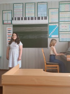 IMG-9a9d94c6d2f1dd93a808a374ef1252f5-V