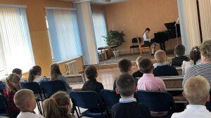 IMG-a954f91a1e359120f85f7b87d5be86b1-V