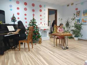 IMG-c4ee3f1b61ea1c863ce3495a994b7b65-V