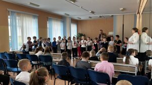 IMG-c991c8ce6e367b871ee40576da75a851-V