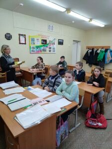 IMG-cc68e07129a3db5480aff5a752e1349d-V